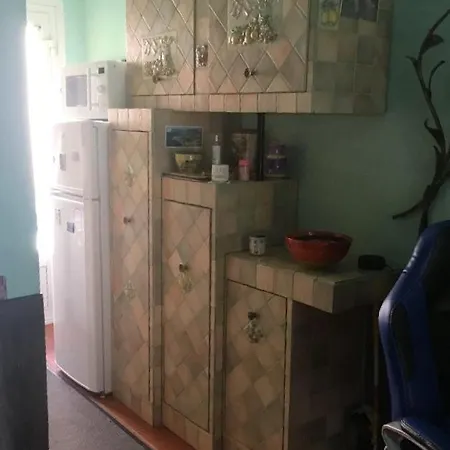 Maison Avec 3 Chambres Individuelles *
